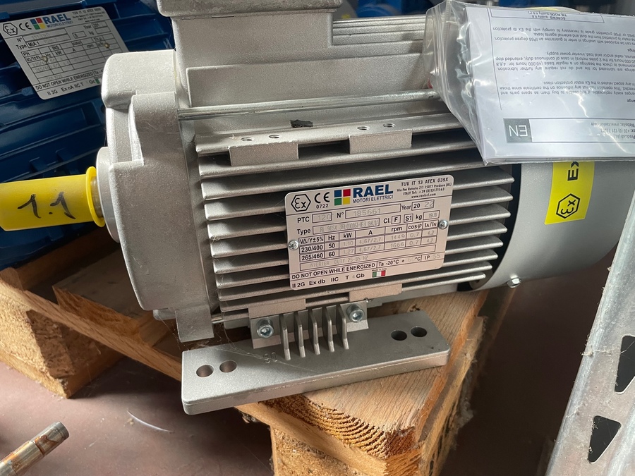 RAEL Motor  -  Italy - 2